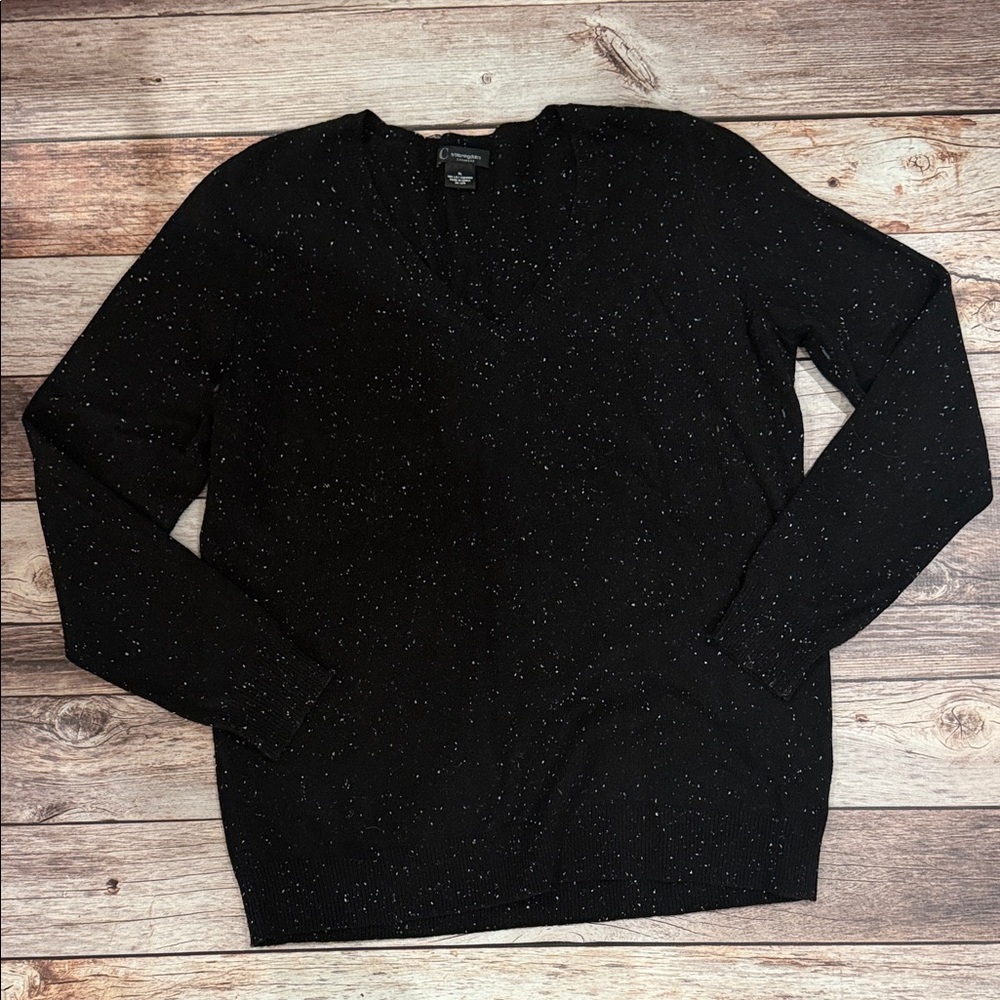 Bloomingdale’s Black Cashmere Sweater V-Neck Pullover Size XL